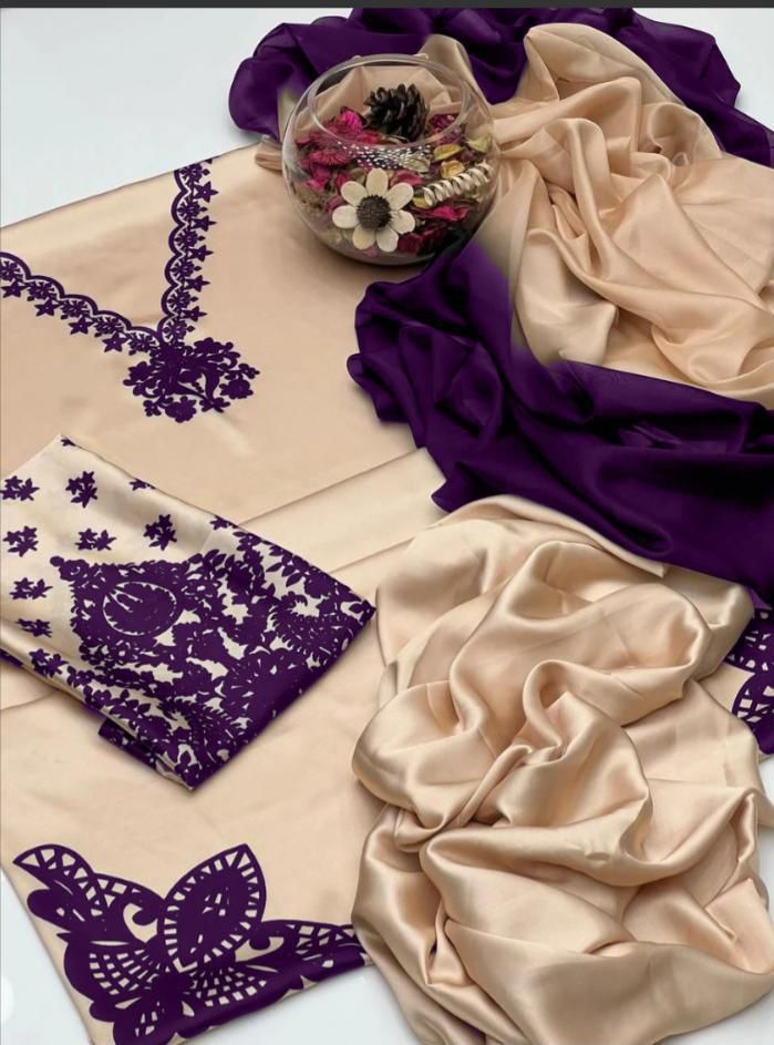 FLORAL DIGITAL PRINT SILK - BIN NUREZA