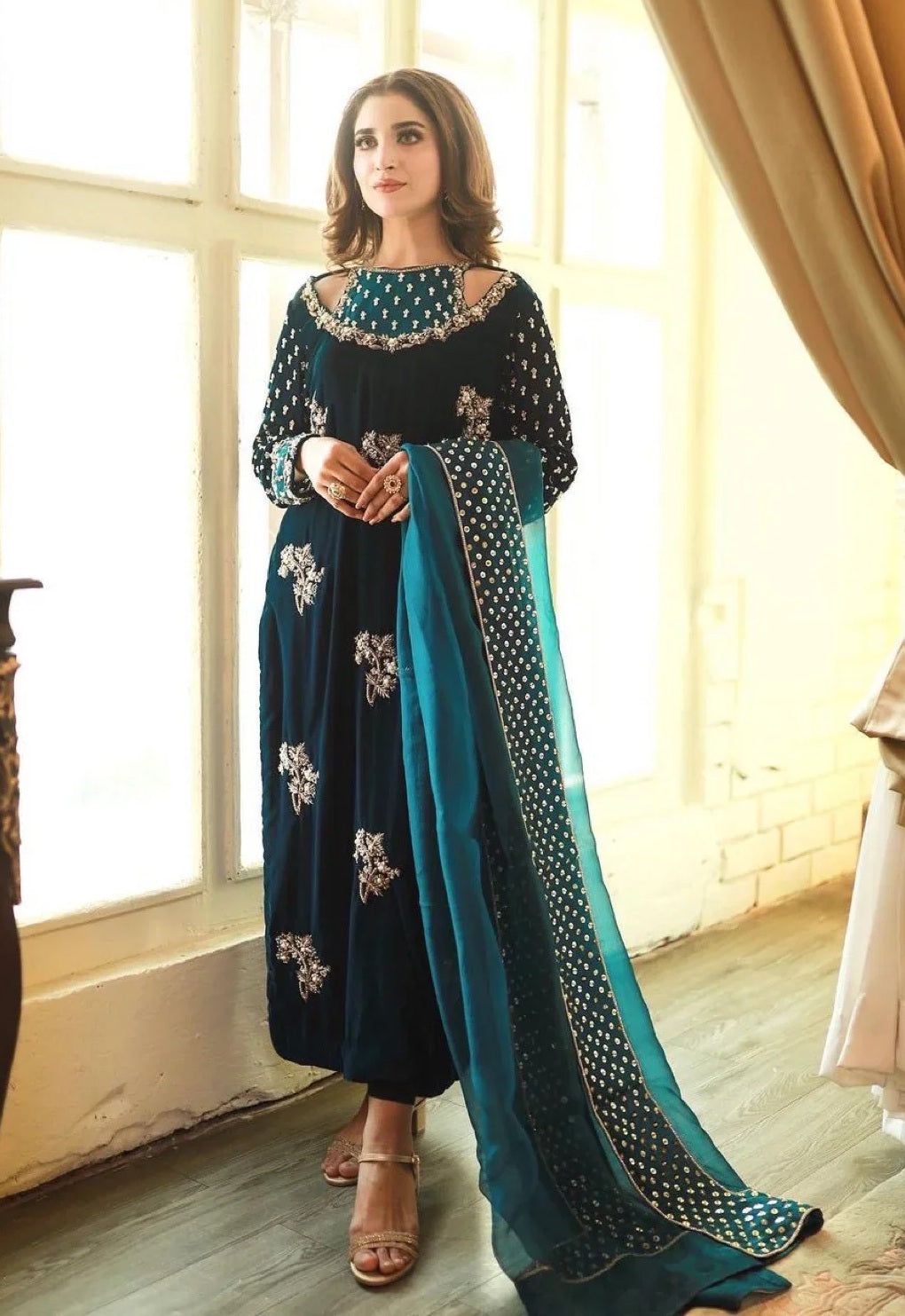 NEW VELVET COLLECTION - BIN NUREZA