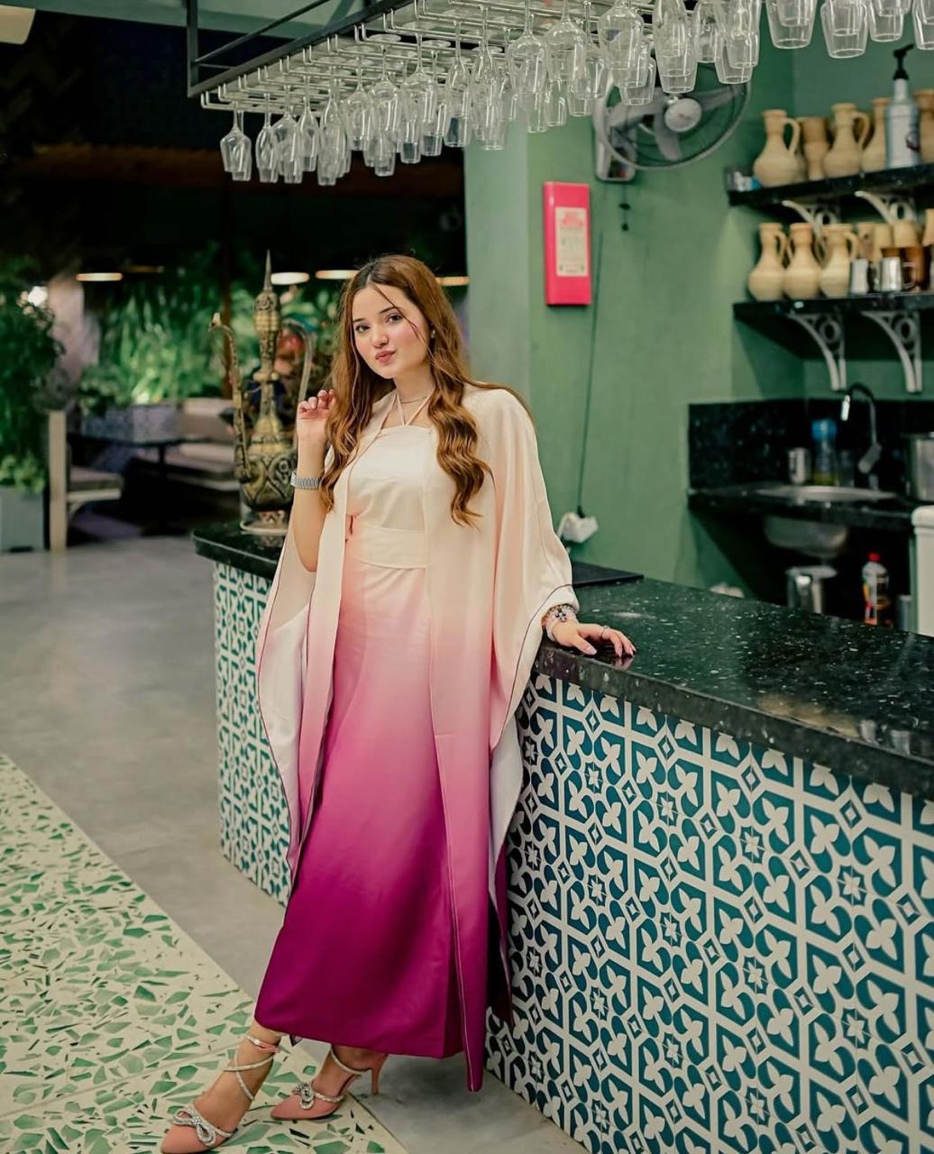 FLORAL DIGITAL PRINT SILK - BIN NUREZA