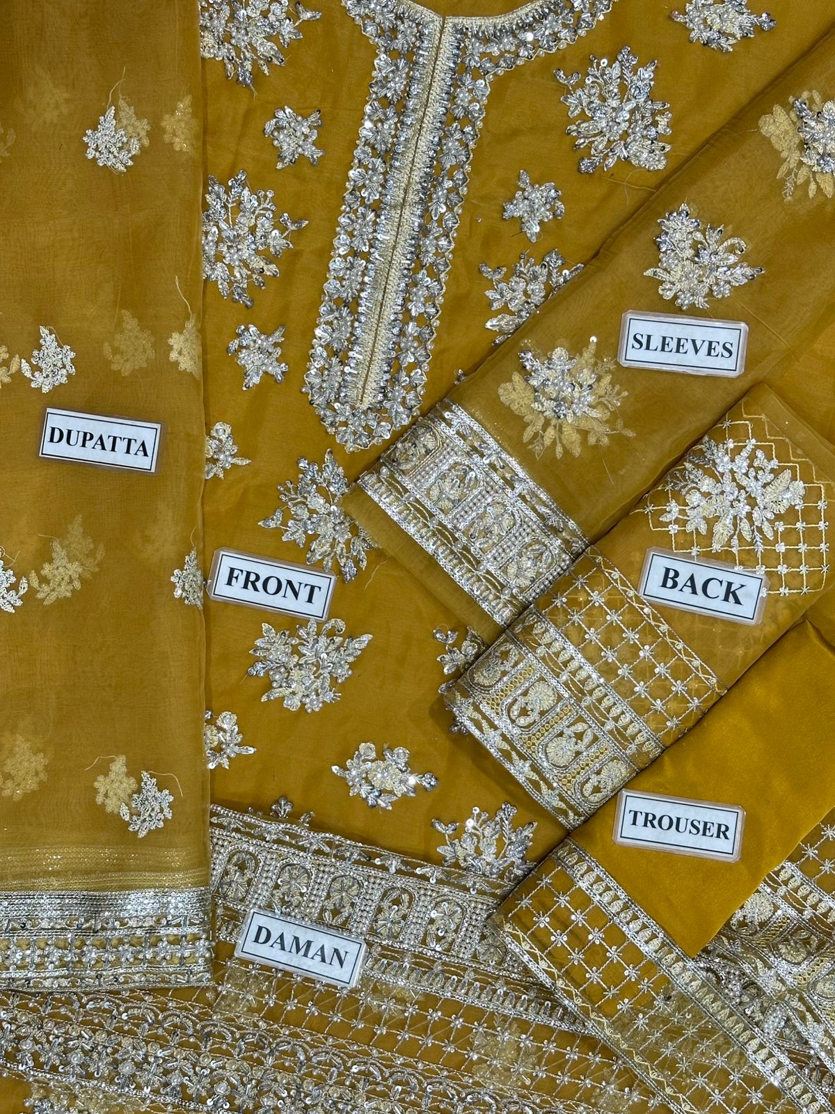 PURE ORGANZA COLLECTION